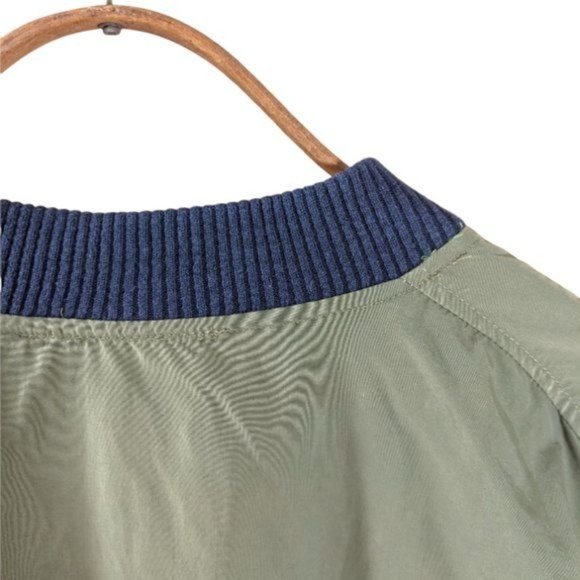 Men's Elion Apparel Pullover Windbreaker in Olive Green Black Embroidery - XL - Picture 4 of 15